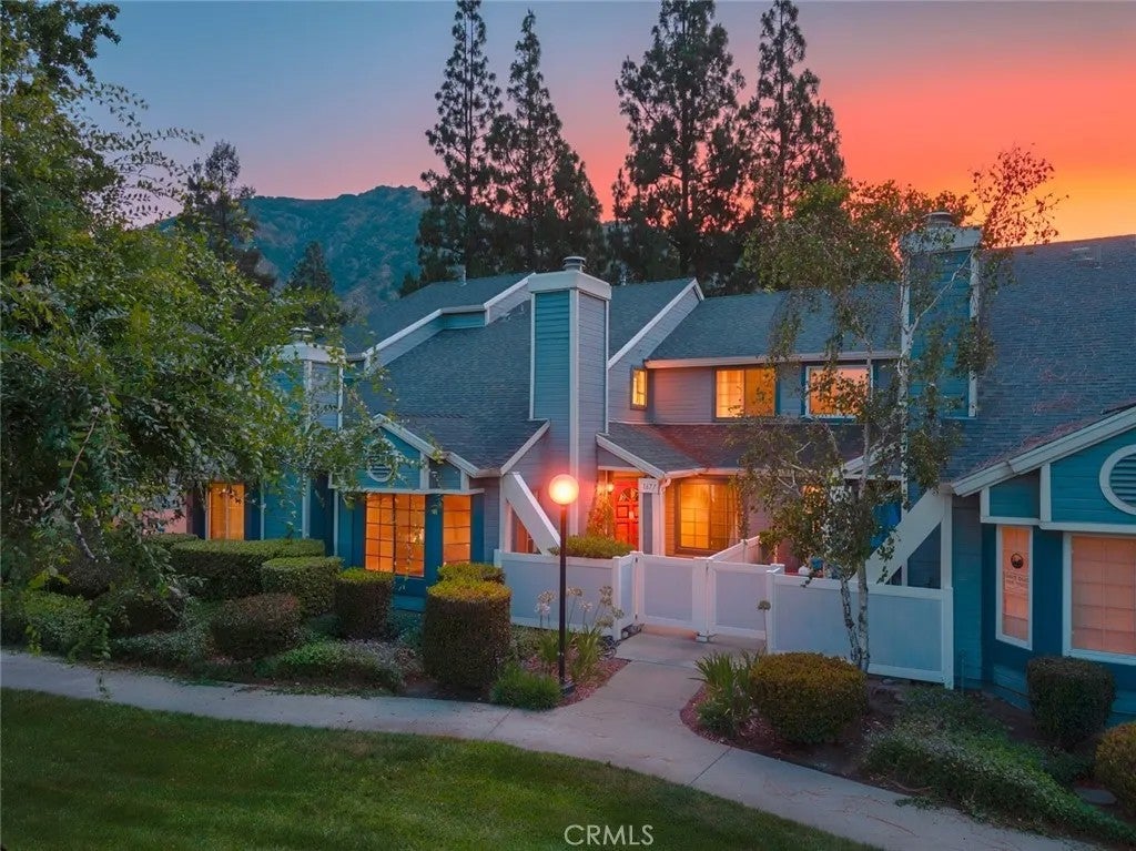 1677 Crystal Canyon Drive — photo