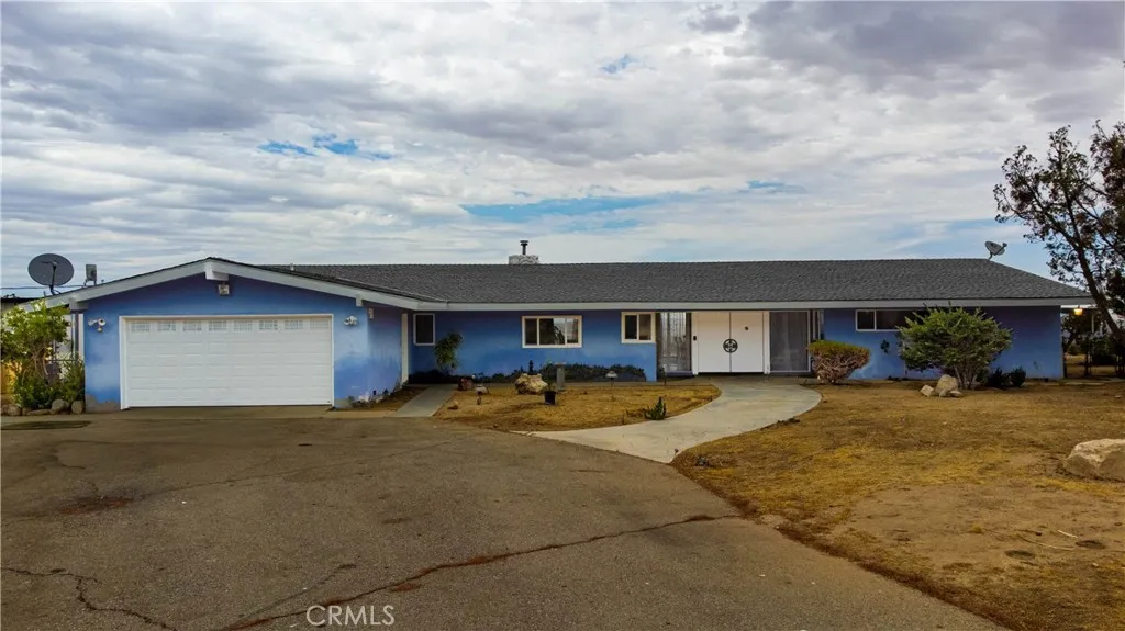 31611 157th East, Llano, CA 93544 — photo 2