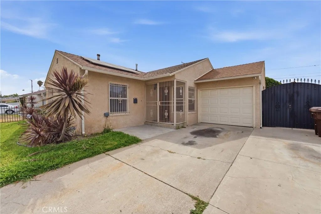 2412 W Tichenor Street — photo
