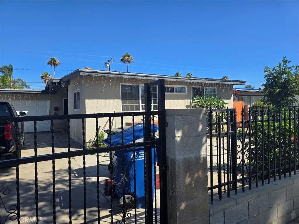 960 Stichman — photo