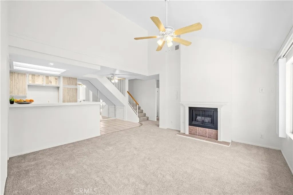 19015 Canyon Summit — photo