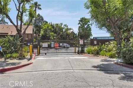 14013 Bayside — photo