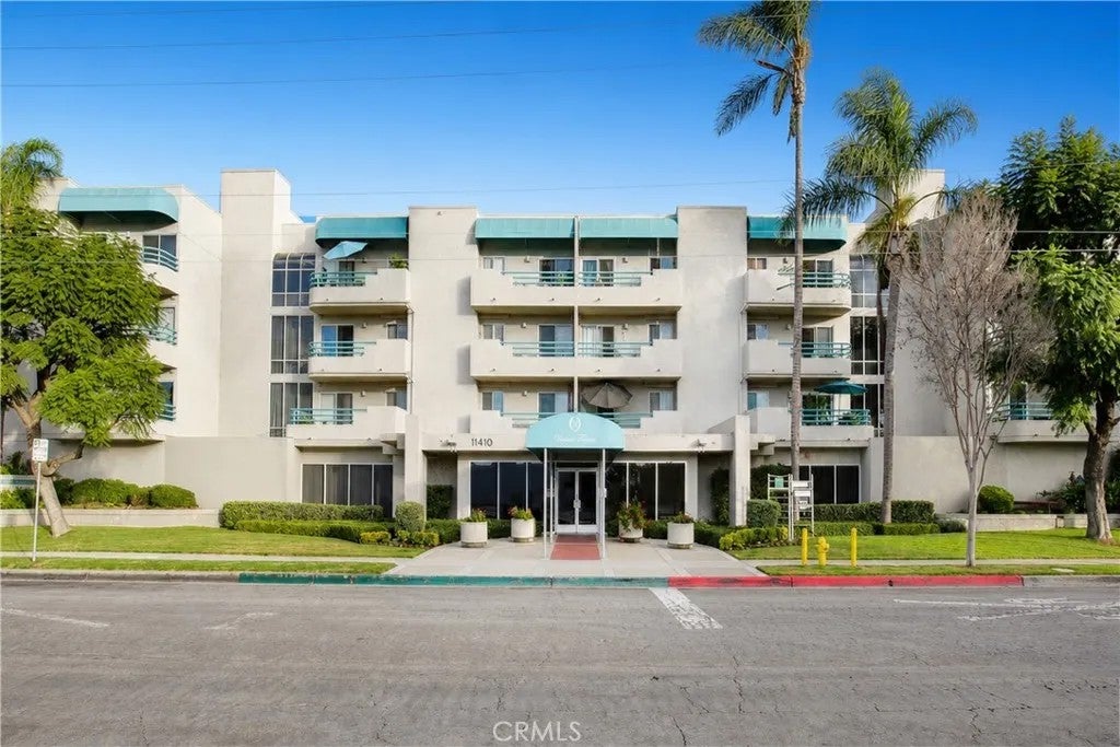 11410 Dolan Avenue 125 — photo