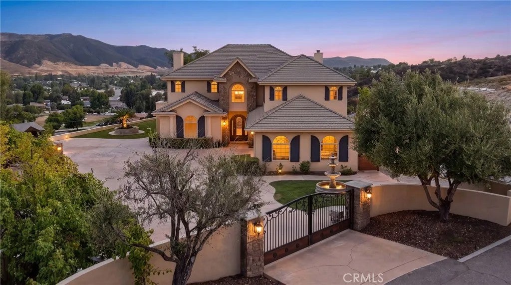 30425 La Presa Loop — photo