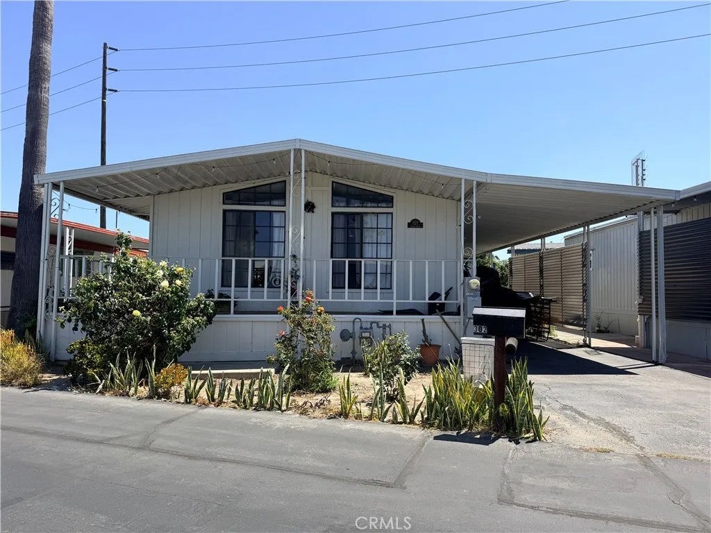 4117 W Mcfadden 302 — photo