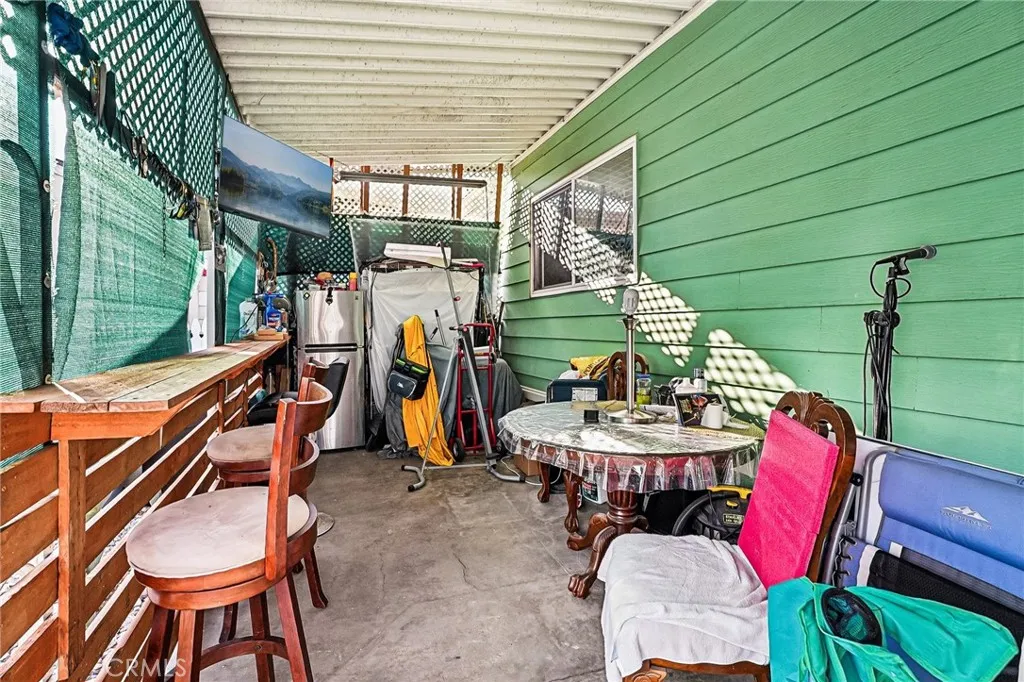 7101 Rosecrans Avenue, Paramount, CA 90723 — photo 3