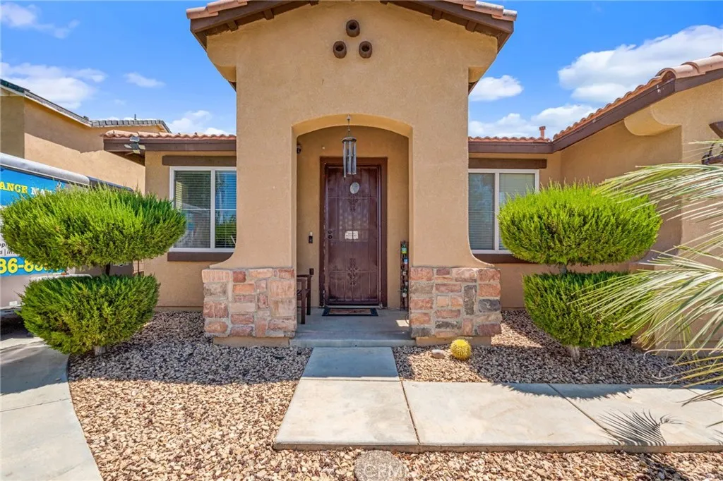 43022 Carpenter, Lancaster, CA 93535 — photo 3