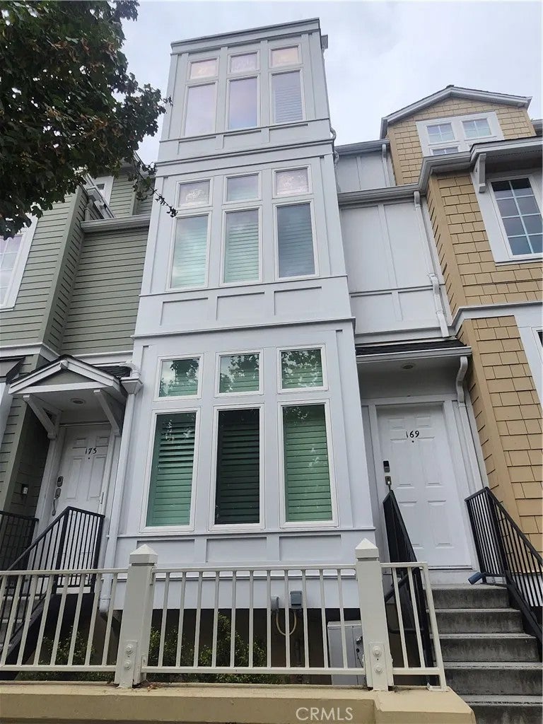 169 Laurel Grove — photo