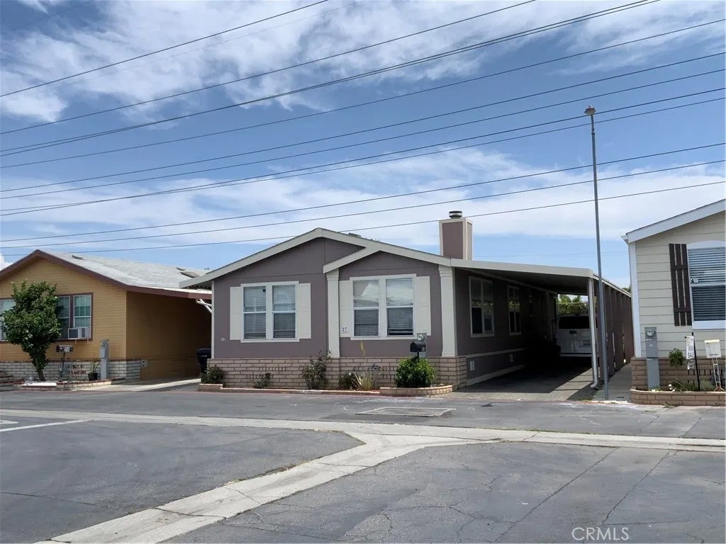 16600 Downey 27 — photo