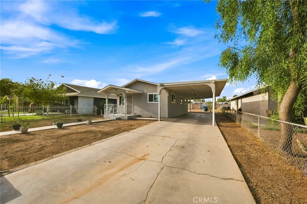 219 E Brighton, El Centro, CA 92243 — photo 3