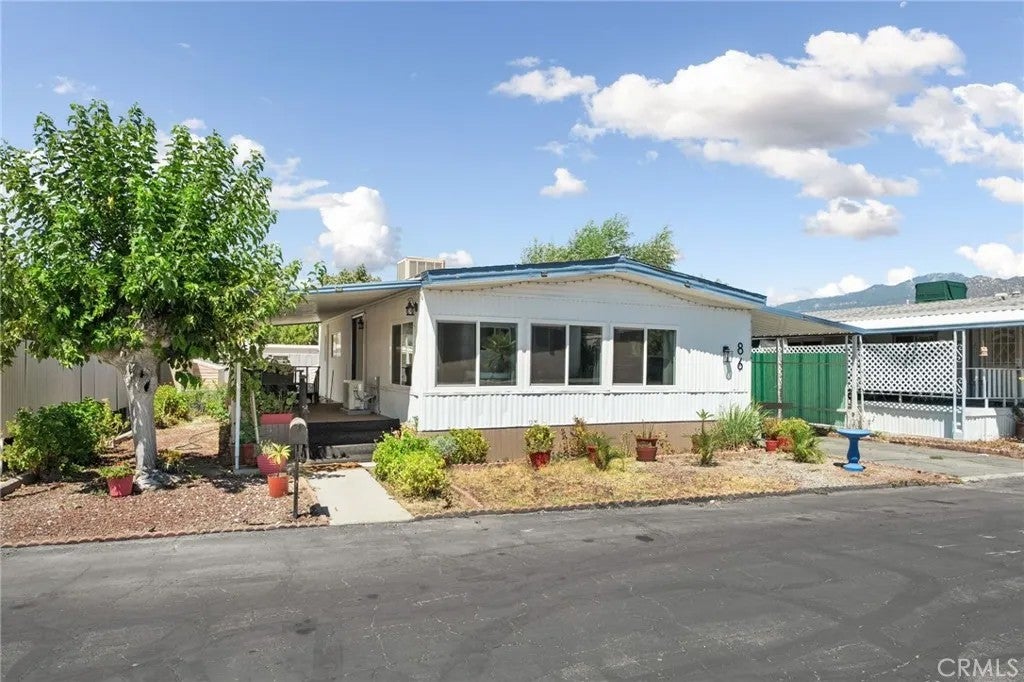 45055 E Florida 86 — photo