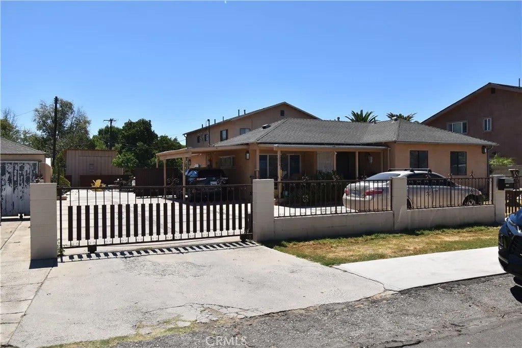 13226 Bromwich — photo
