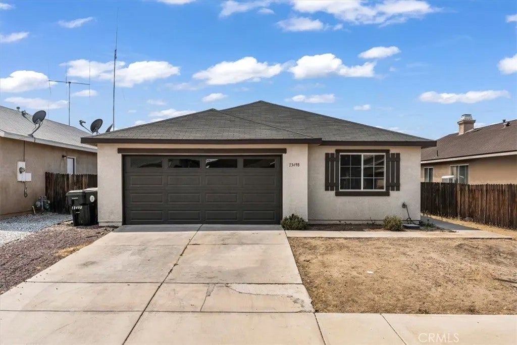 13498 Merry Oaks St — photo