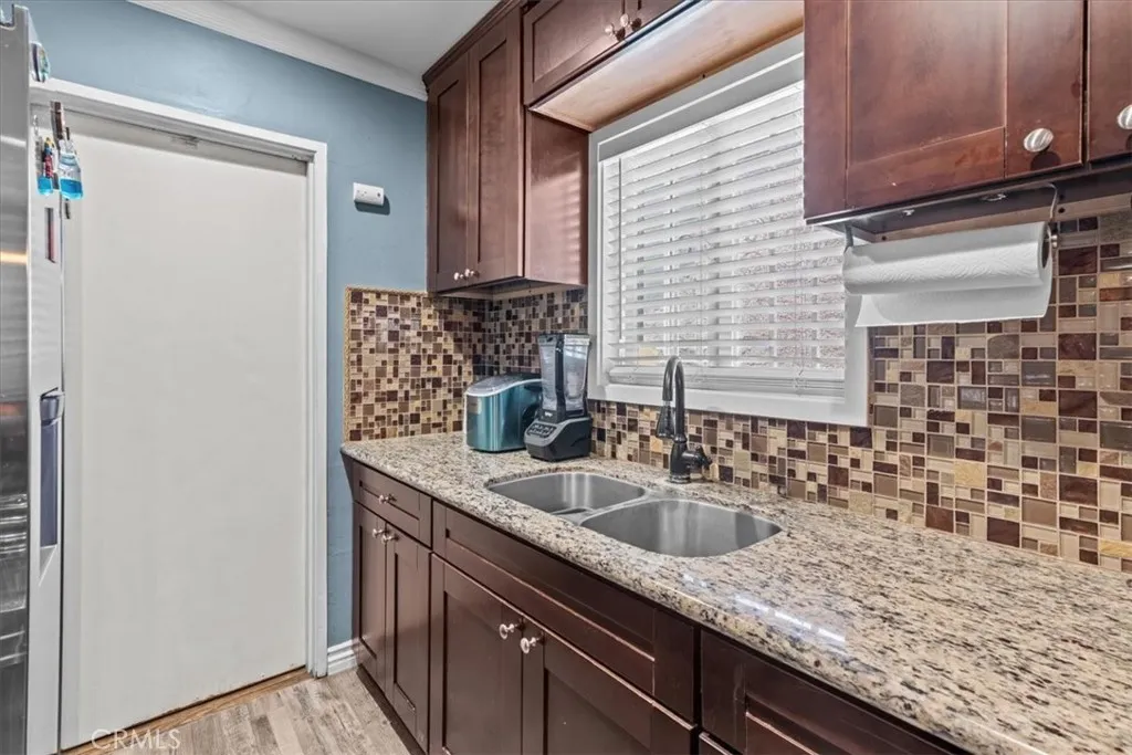 407 E Sunset, Long Beach, CA 90805 — photo 3