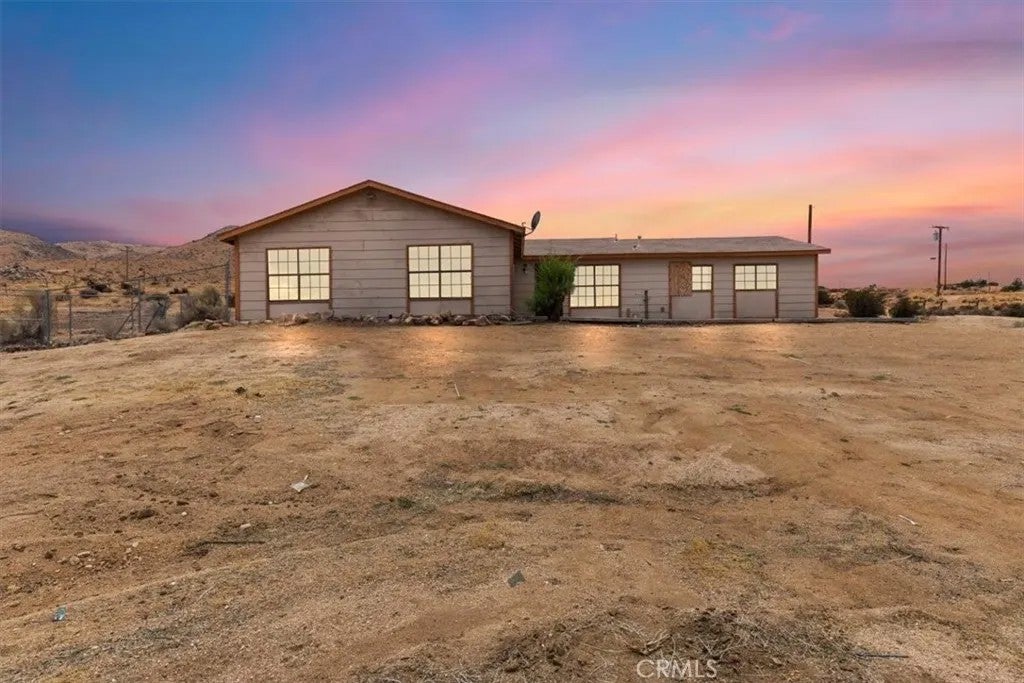 8885 Corto Road — photo