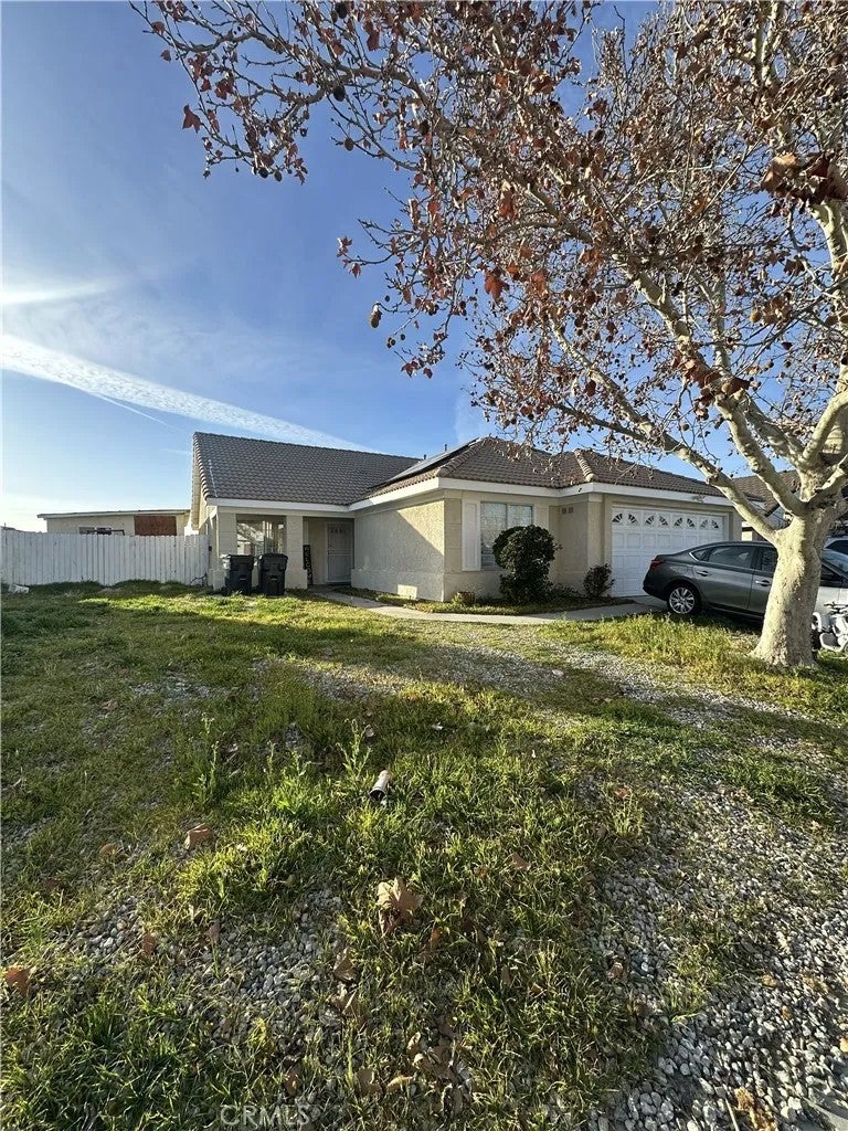 43525 Palos Way — photo