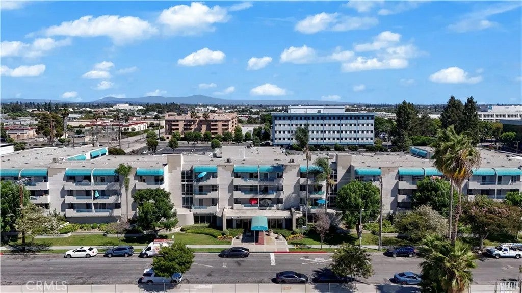 11410 Dolan Avenue 340 — photo
