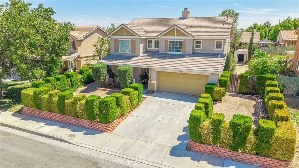 36632 Oak Hill Street — photo