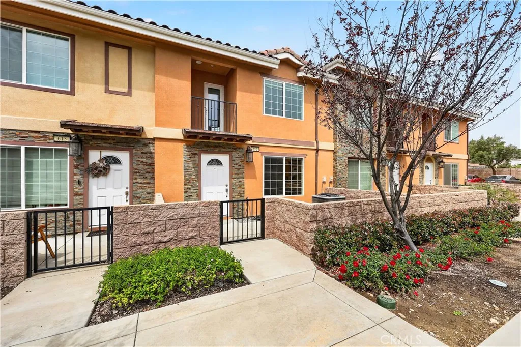 16408 Valencia Avenue Unit 612 — photo