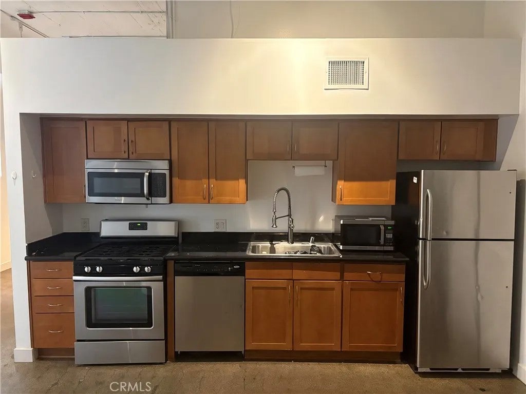 420 S San Pedro St Apt 226 Los Angeles Ca — photo