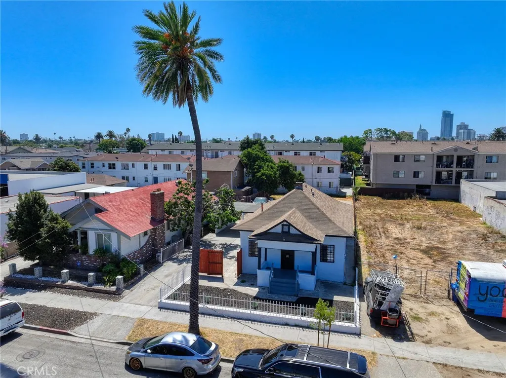 1028 E 10th, Long Beach, CA 90813 — photo 3