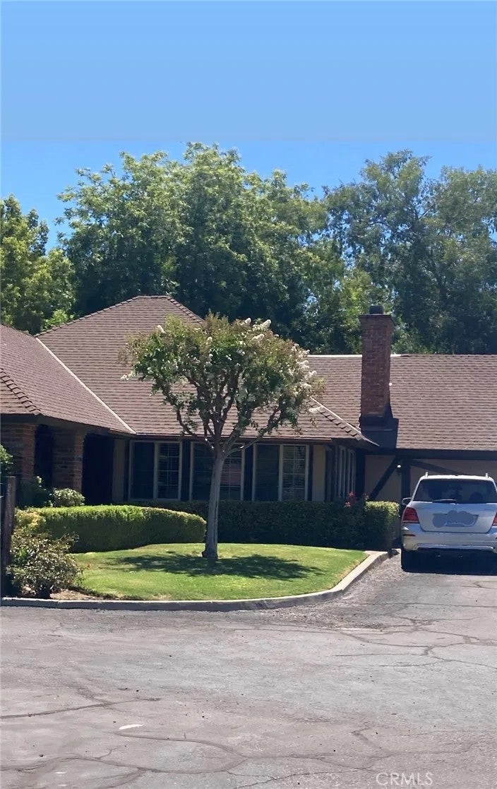 5054 N Forkner 7 — photo