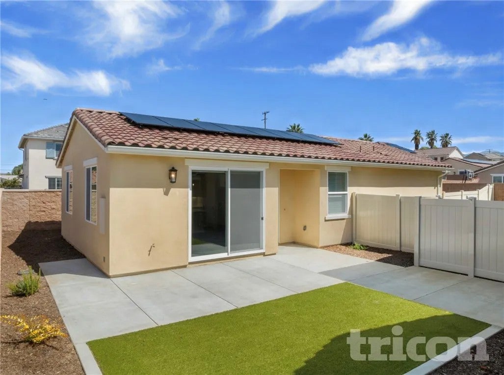 1721 Lorraine Drive — photo