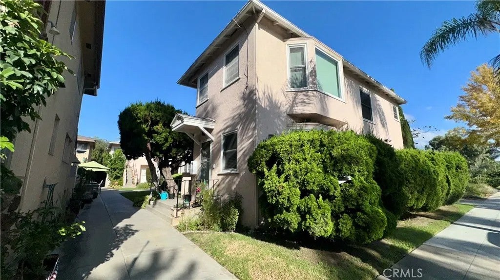 235 Termino 3 — photo