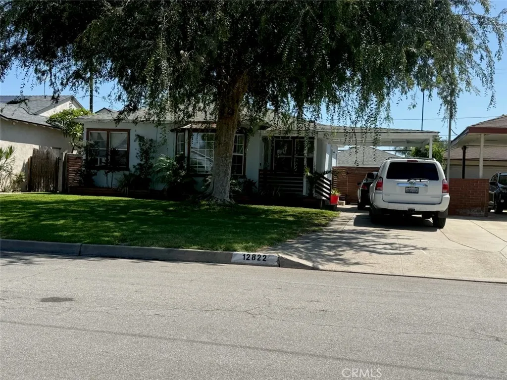 12822 Glynn Avenue — photo
