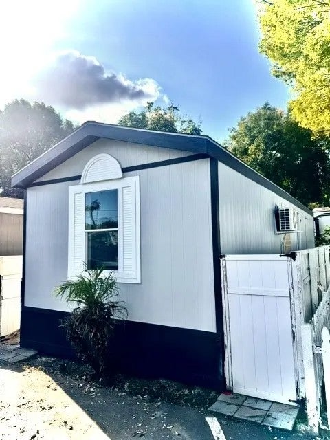 400 Arbor 502 — photo