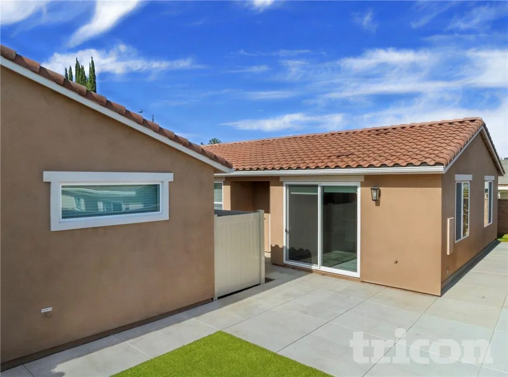 1734 Lorraine Drive 2 — photo