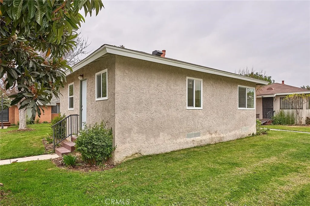 443 E 234th Walk, Carson, CA 90745 — photo 3
