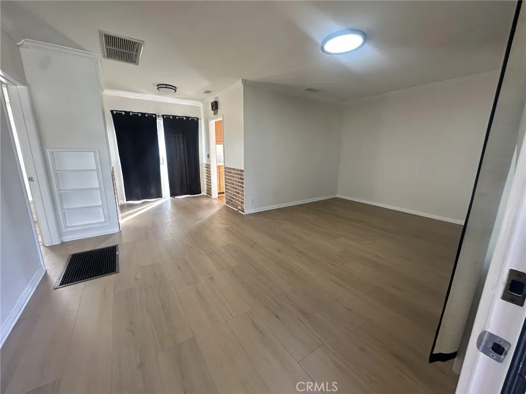 7614 Century, Paramount, CA 90723 — photo 3