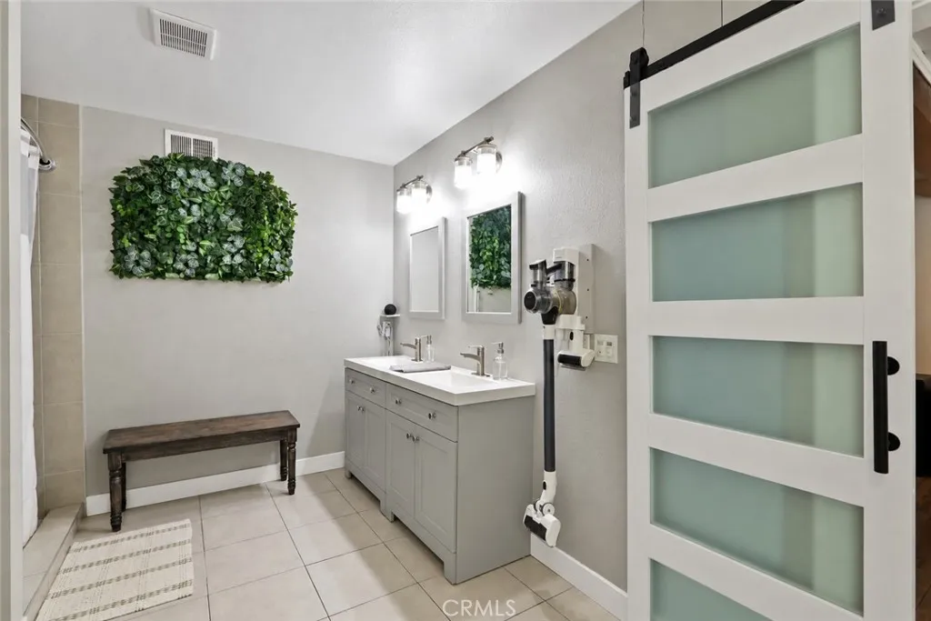 1220 E Caldwell Street, Compton, CA 90221 — photo 3