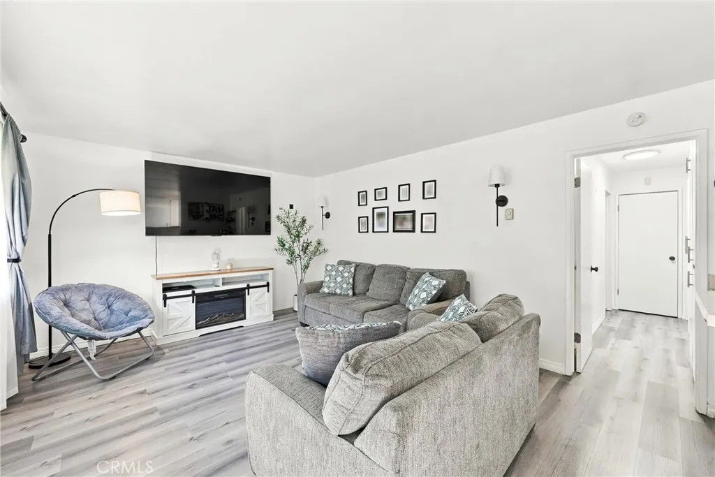5535 Ackerfield #8, Long Beach, CA 90805 — photo 2