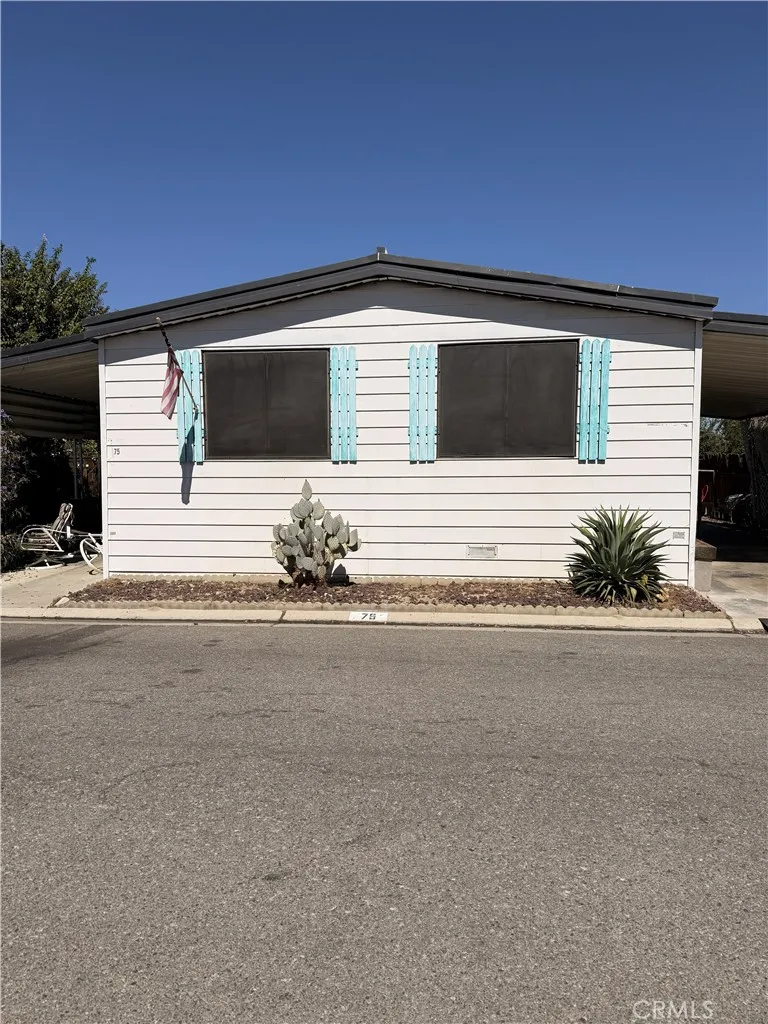 4401 Hughes Unit 75 — photo