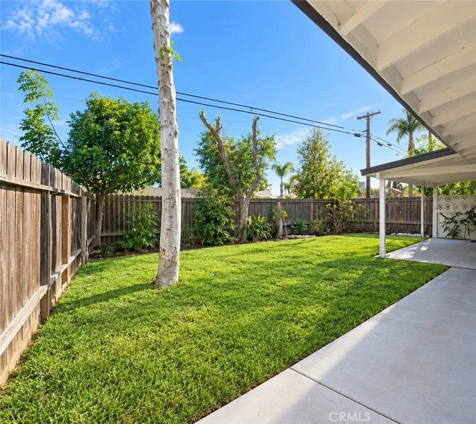 600 E Pinehurst, La Habra, CA 90631 — photo 3