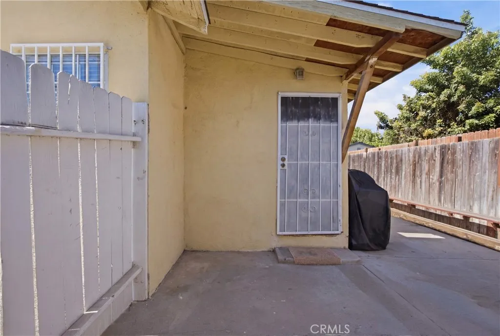 512 S Willowbrook, Compton, CA 90220 — photo 3