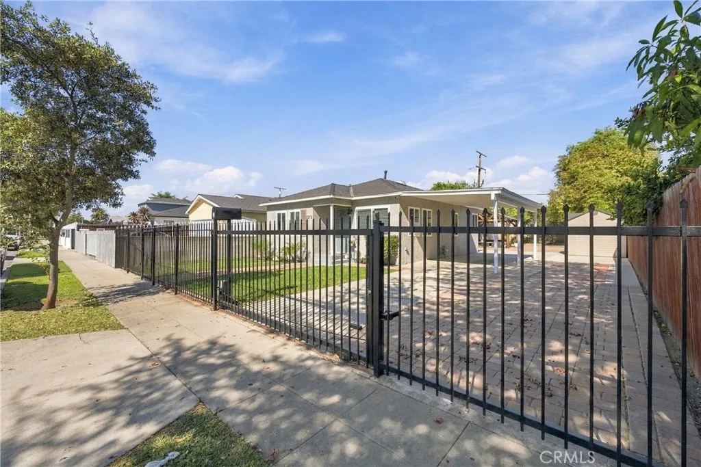 1215 W 131st, Compton, CA 90222 — photo 2