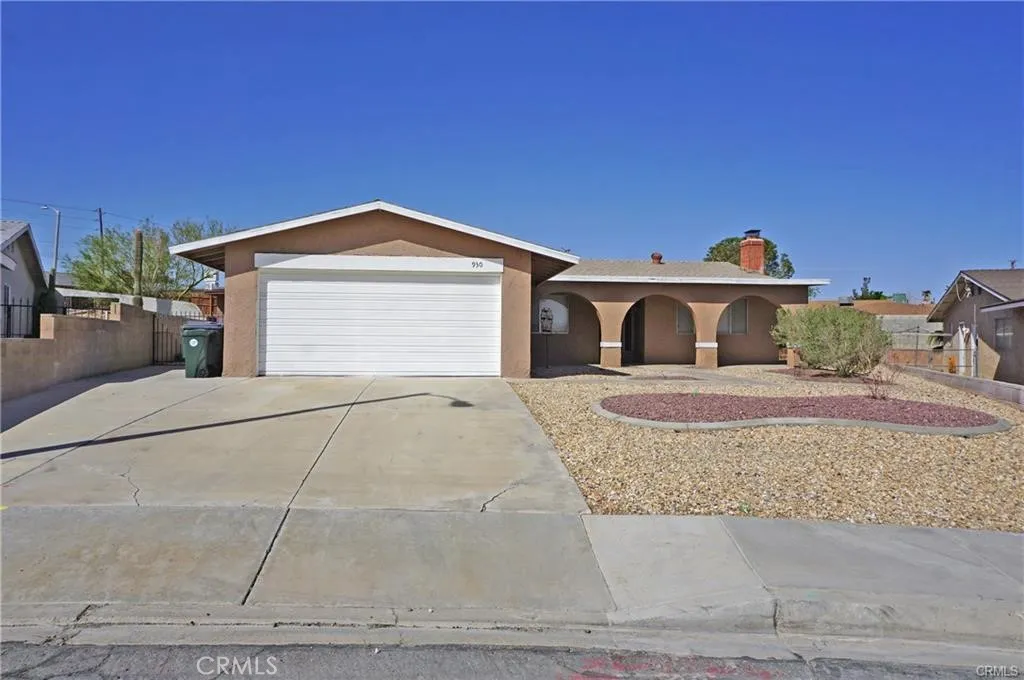 930 Palo Verde Dr — photo