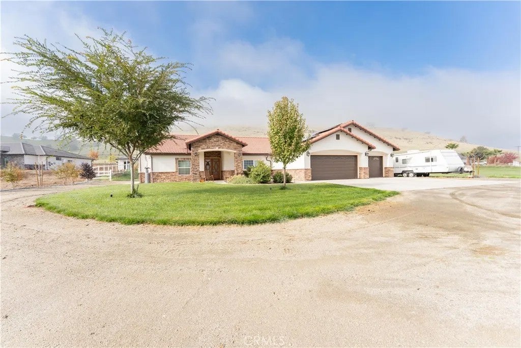 16605 Deer Creek Drive — photo