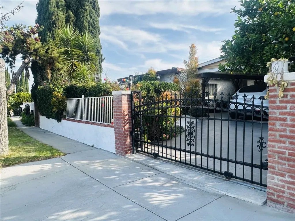 2202 Paso Real Avenue — photo
