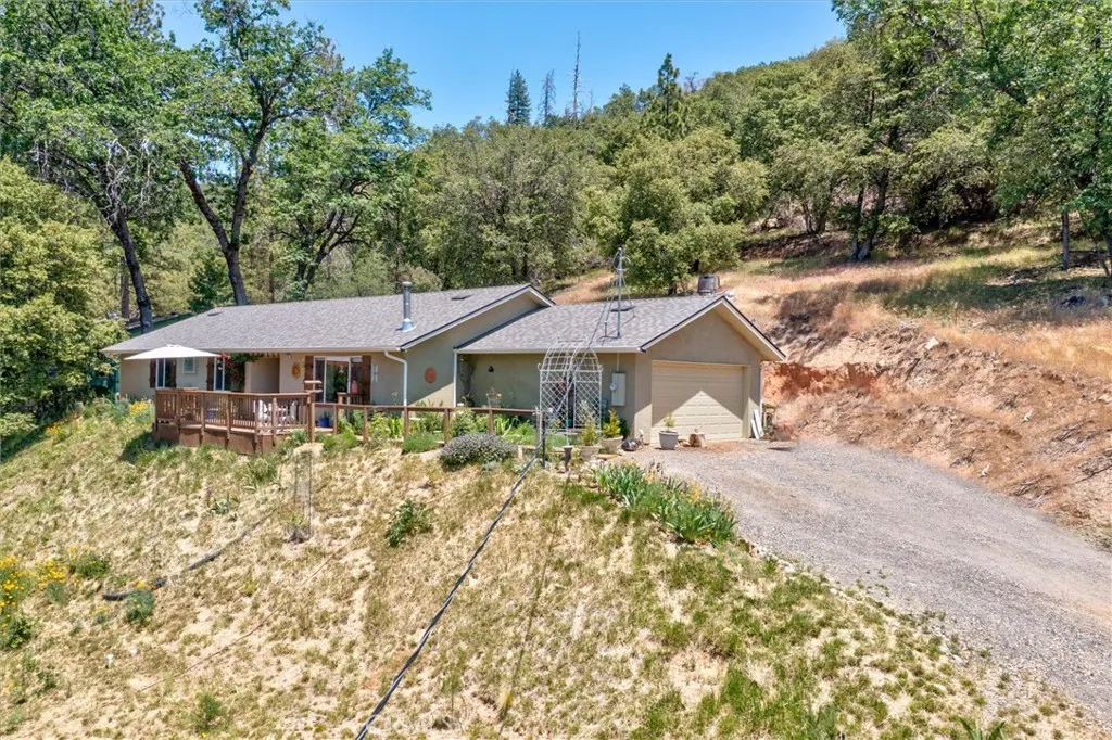 43263 E Sugar Pine Drive, Oakhurst, CA 93644 — photo 2