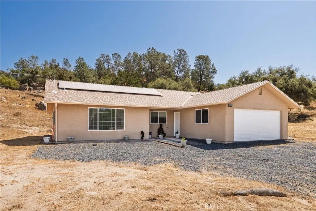 29215 Yosemite Springs — photo