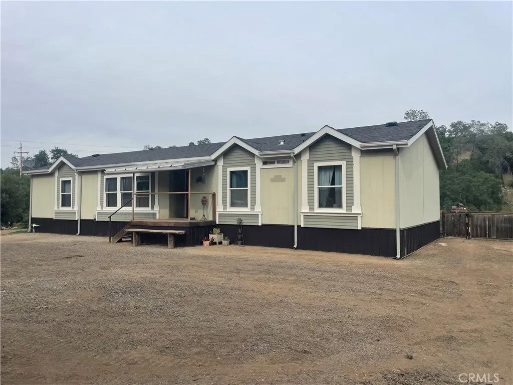 32791 Road 416 — photo