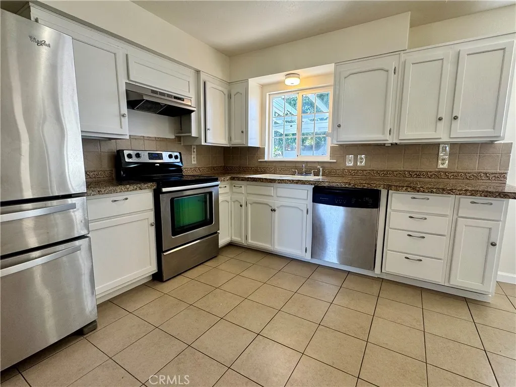 2581 E Gerard, Merced, CA 95341 — photo 3