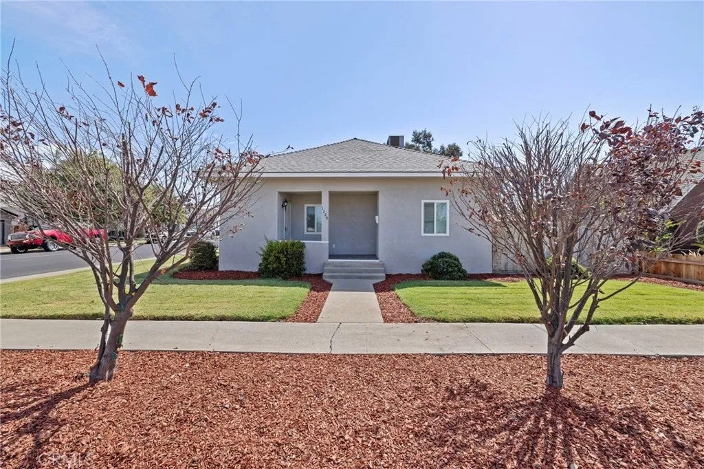 1229 N Redington — photo