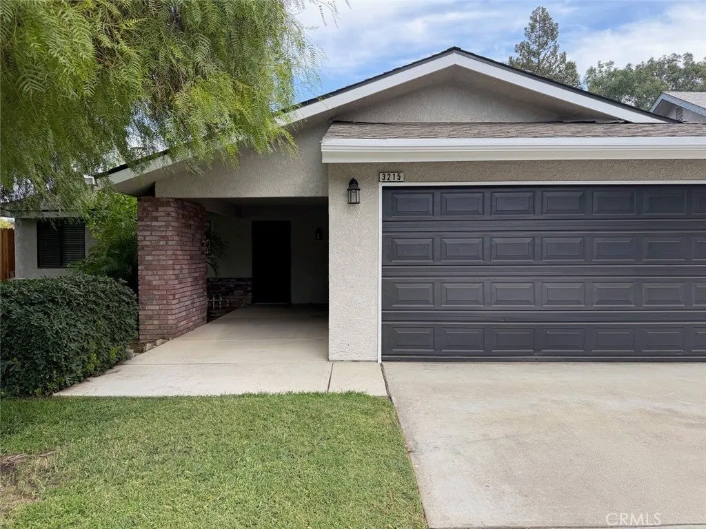 3215 Miramonte Avenue, Clovis, CA 93611 — photo 2