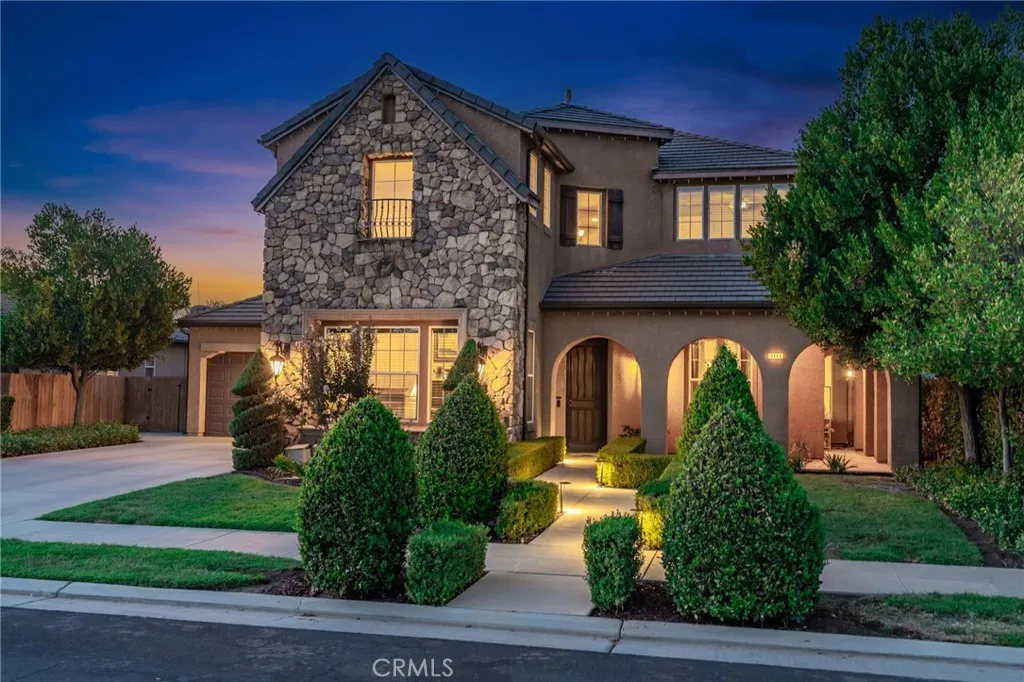 3141 Serena, Clovis, CA 93619 — photo 2