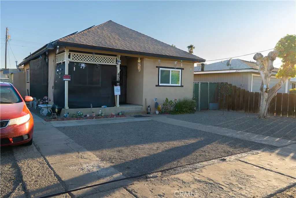 458 E Pleasant, Coalinga, CA 93210 — photo 3